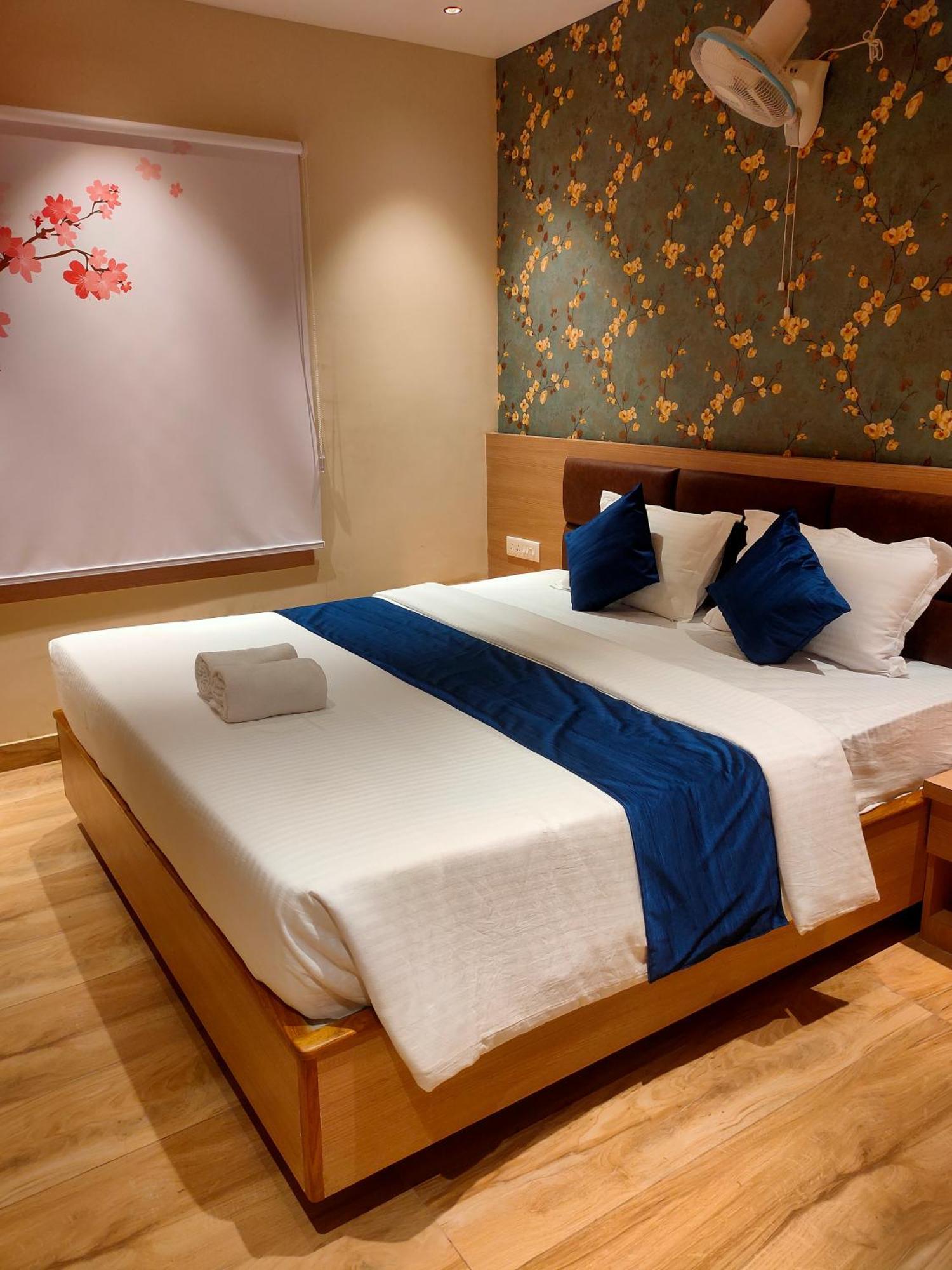 Hotel Mellow Mood Bhubaneswar Exterior photo